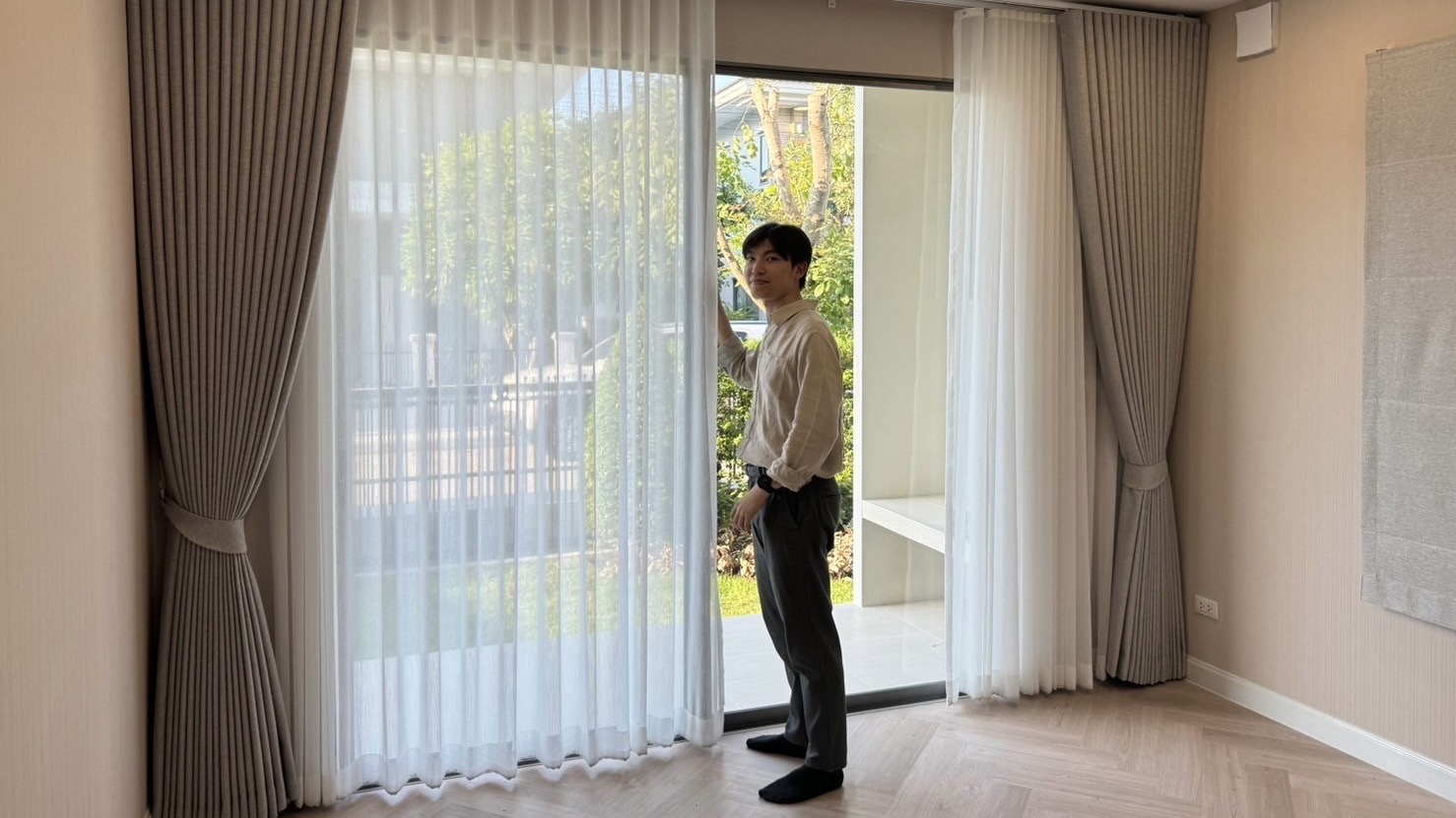 รายได้เพิ่ม 30 ล้าน - Smart Home